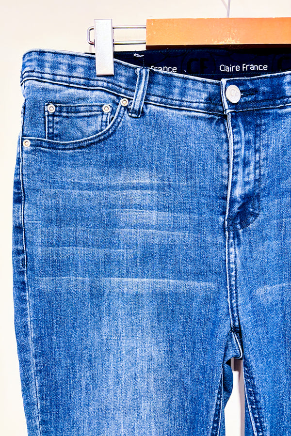 Jeans bleu pâle (l)-Claire France-La Penderie du Paradis 🕊