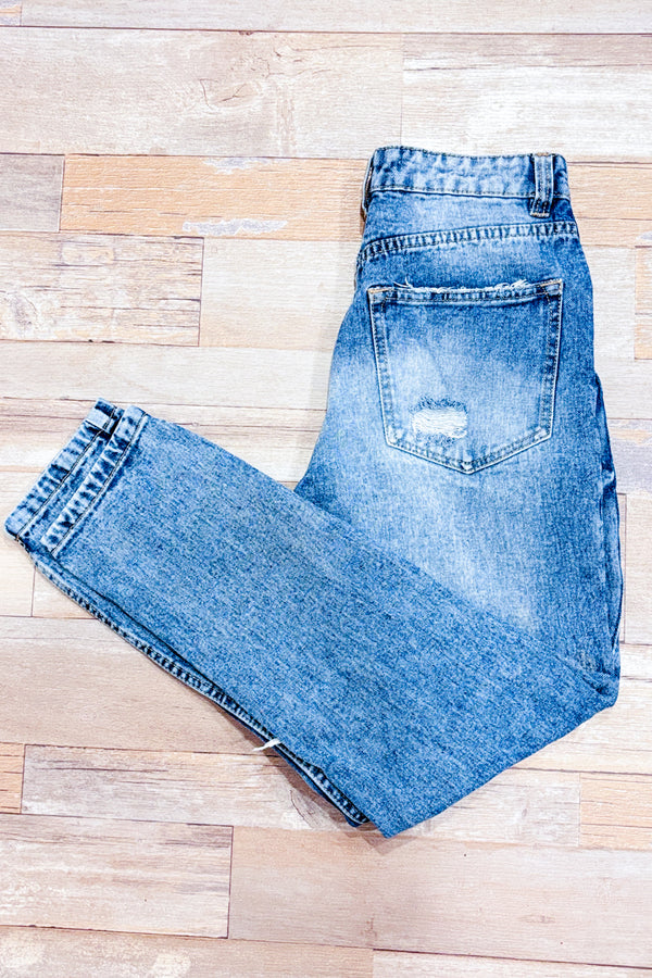 Jeans mom bleu pâle troué (xs)-Refuge-La Penderie du Paradis 🕊