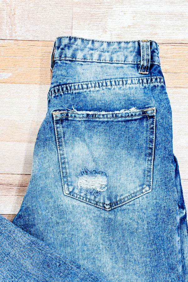 Jeans mom bleu pâle troué (xs)-Refuge-La Penderie du Paradis 🕊