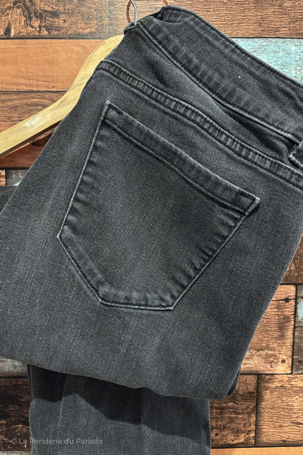 Jeans noir délavé Chloe (m) seconde main Denver Hayes