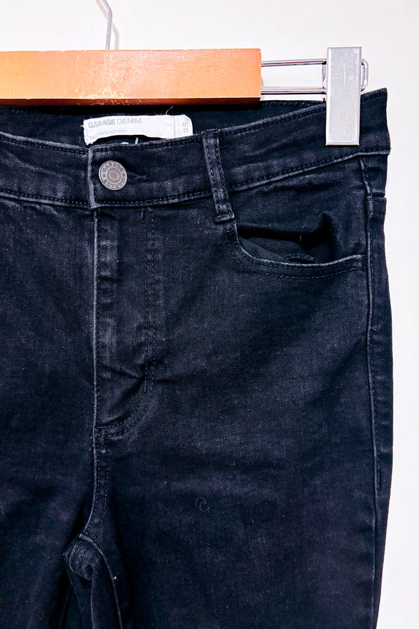 Jeans noir jambe étroite (xs)-Garage-La Penderie du Paradis 🕊