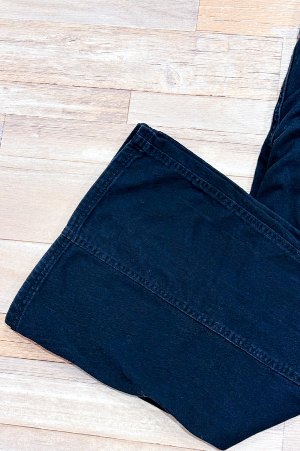 Jeans noir jambe évasée (s)-H&M-La Penderie du Paradis 🕊