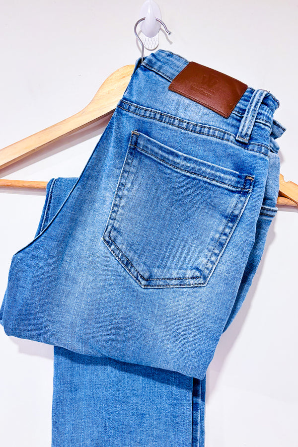 Jeans bleu pâle délavé (s)-Max Cocos-La Penderie du Paradis 🕊