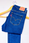 Jeans bleu foncé jambe fuselée taille régulière* seconde main - Levi's- La Penderie du Paradis