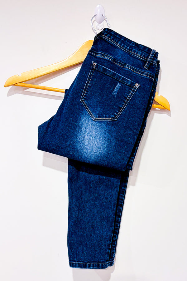 Jeans bleu foncé délavé jambe étroite seconde main - Be-you-ti-ful- La Penderie du Paradis