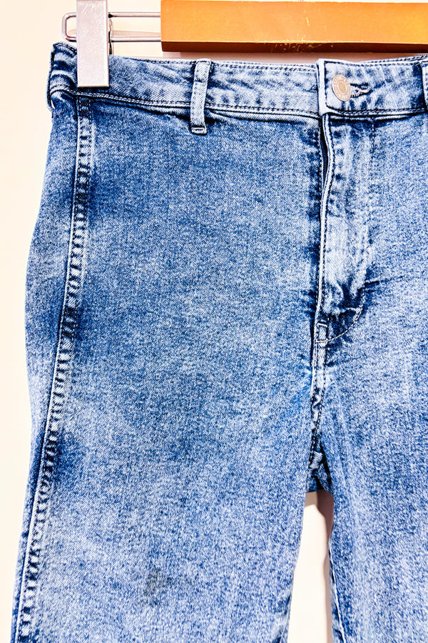 Jeans léger bleu délavé jambe étroite seconde main - H&M- La Penderie du Paradis
