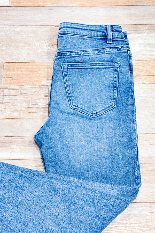 Jeans bleu pâle jambe droite avec petits diamants* seconde main - Michael Kors- La Penderie du Paradis