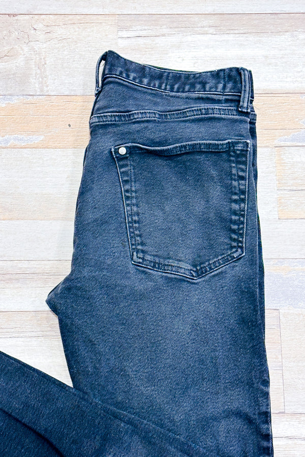 Jeans noir jambe droite - Homme seconde main - H&M- La Penderie du Paradis