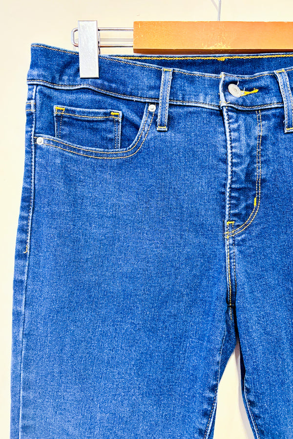 Jeans bleu foncé jambe droite* seconde main - Levi's- La Penderie du Paradis