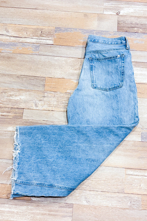 Jeans taille haute jambe large bleu pâle* seconde main - Everlane- La Penderie du Paradis