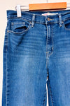 Jeans bleu délavé jambe étroite à taille haute* seconde main - Levi's- La Penderie du Paradis