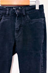 Jeans noir jambe évasée à taille régulière seconde main - Jeaniologie- La Penderie du Paradis