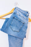 Jeans bleu pâle jambe étroite à taille haute seconde main - Moon Girl- La Penderie du Paradis