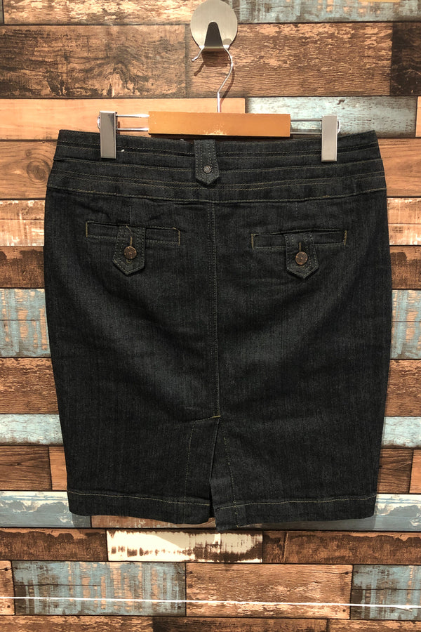 Jupe en jeans bleu foncé (m) seconde main ONE5ONE