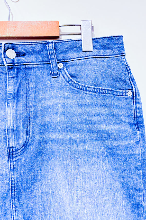 Jupe en jeans bleu pâle (l)-Calvin Klein-La Penderie du Paradis 🕊