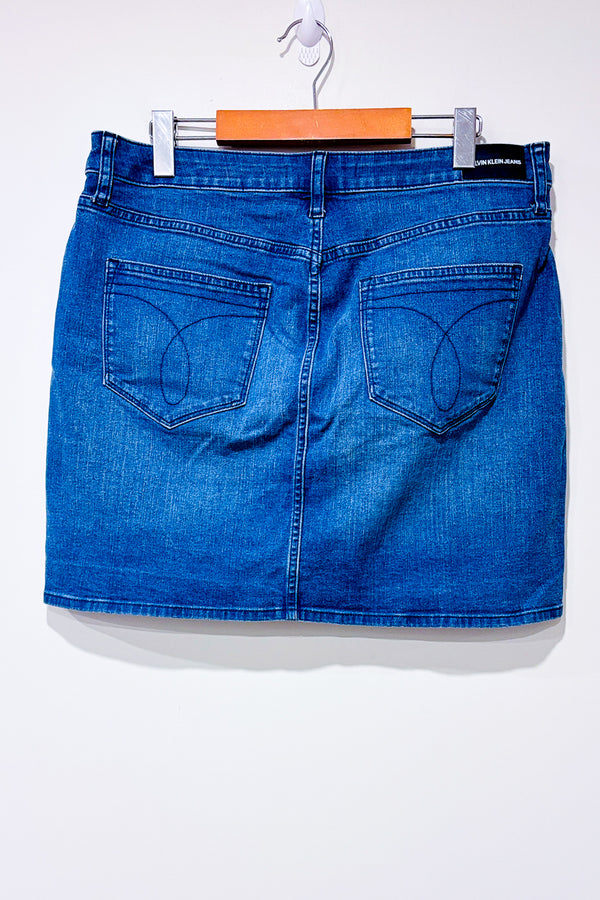 Jupe en jeans bleu pâle (l)-Calvin Klein-La Penderie du Paradis 🕊