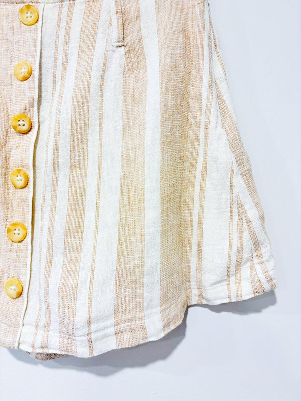 Jupe-short rayée beige avec boutons (xs) - Forever21 - La Penderie du Paradis 🕊