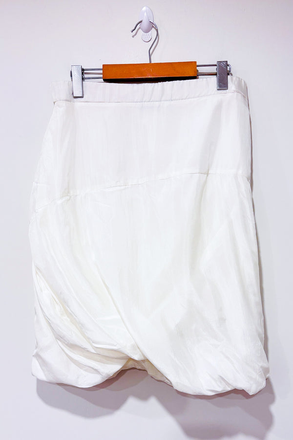 Jupe blanche en soie (m)*-Nuovo Borgo-La Penderie du Paradis 🕊