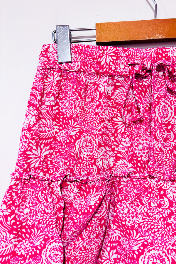 Jupe-short rose fluide fleurie à taille élastique seconde main - Zara- La Penderie du Paradis