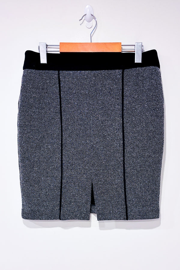 Jupe noire texturée seconde main - Reitmans- La Penderie du Paradis