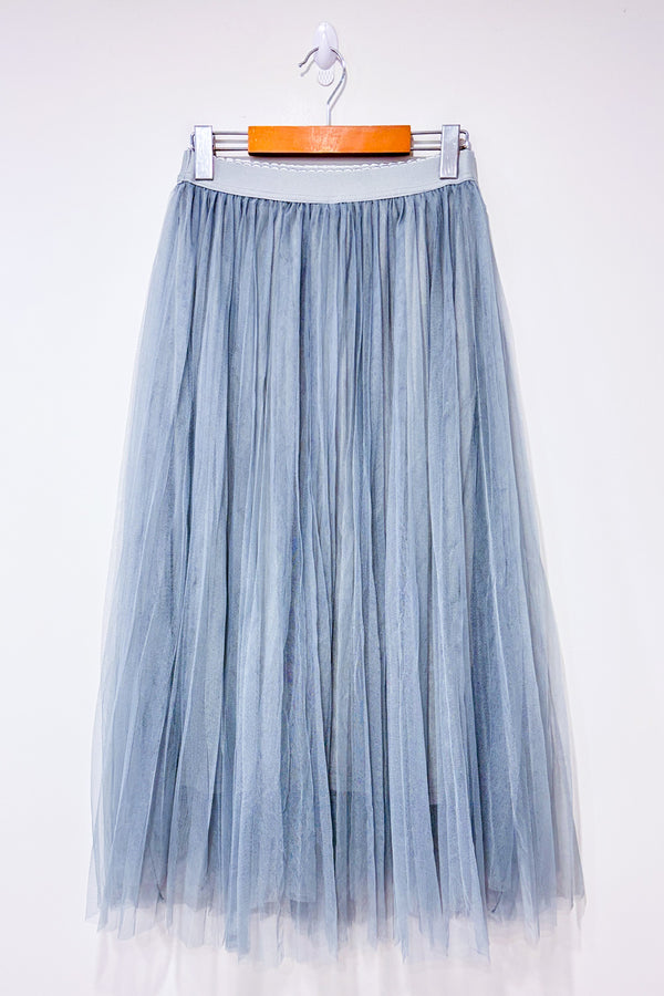 Jupe maxi grise plissée en tulle seconde main - SHEIN- La Penderie du Paradis