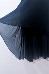 Jupe noire asymétrique plissée* seconde main - Nosecrets- La Penderie du Paradis