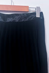 Jupe noire asymétrique plissée* seconde main - Nosecrets- La Penderie du Paradis