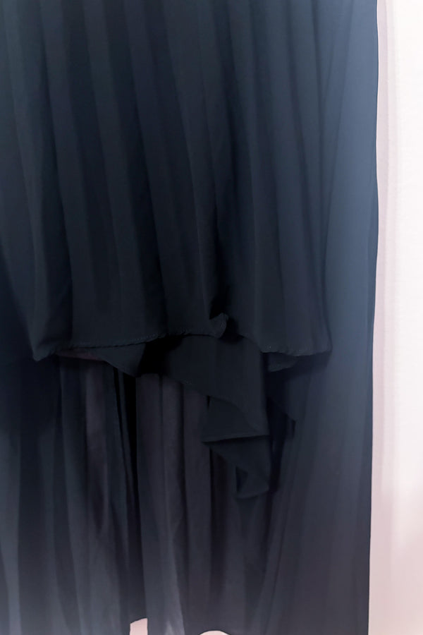 Jupe noire asymétrique plissée* seconde main - Nosecrets- La Penderie du Paradis