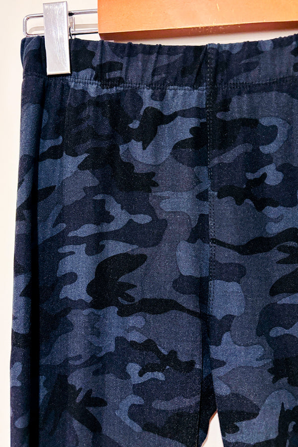 Legging gris et noir motif camouflage (xs/s)-Just Cozy-La Penderie du Paradis 🕊