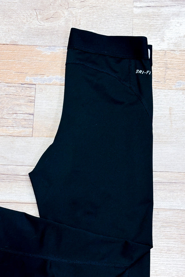 Legging noir (s)-Nike-La Penderie du Paradis 🕊