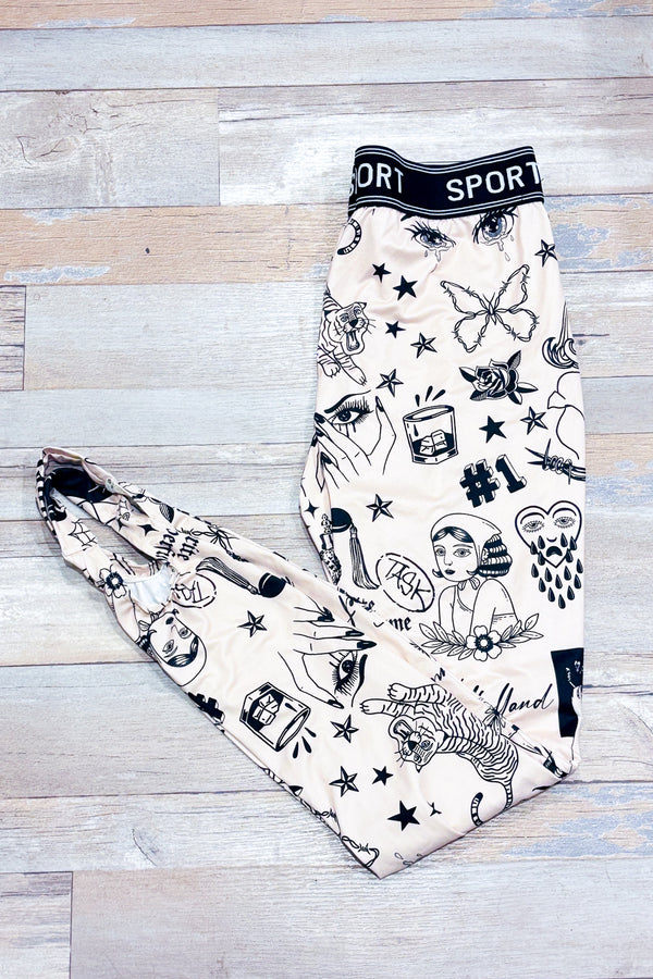 Legging beige à étrier imprimé tatouages seconde main - SHEIN- La Penderie du Paradis