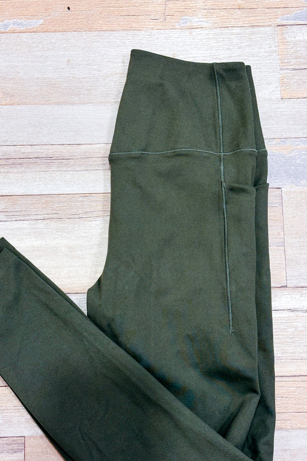 Legging kaki seconde main - Danskin- La Penderie du Paradis