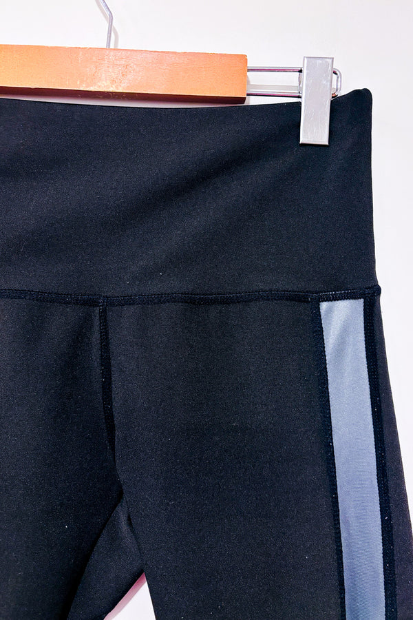 Legging sport noir et gris seconde main - Autres- La Penderie du Paradis