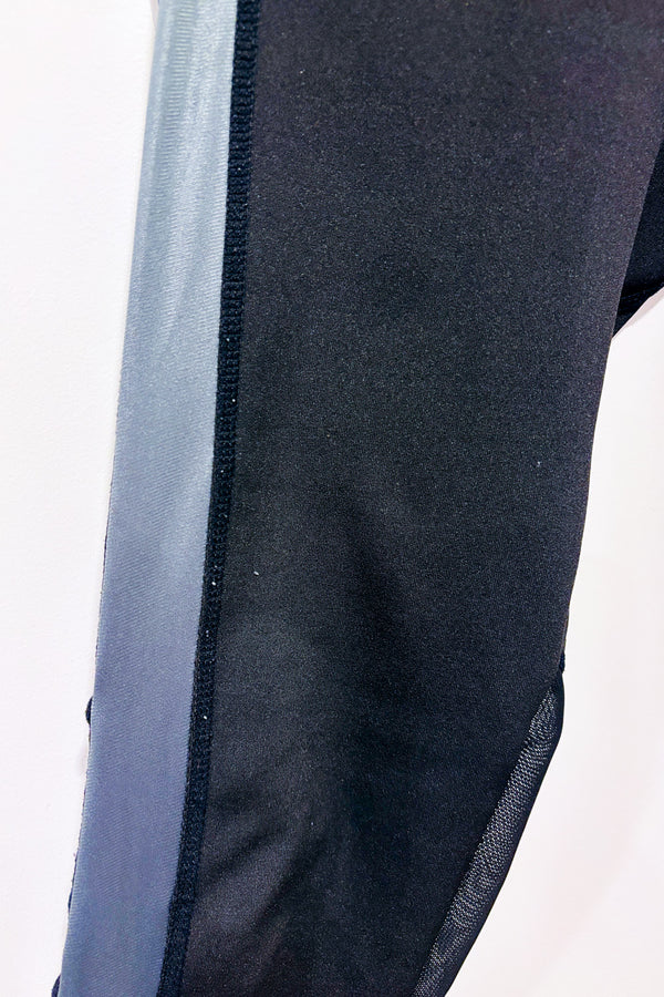 Legging sport noir et gris seconde main - Autres- La Penderie du Paradis