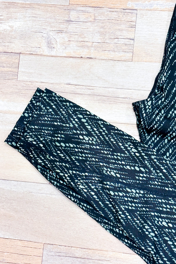 Legging noir et vert à motifs seconde main - Ardene- La Penderie du Paradis