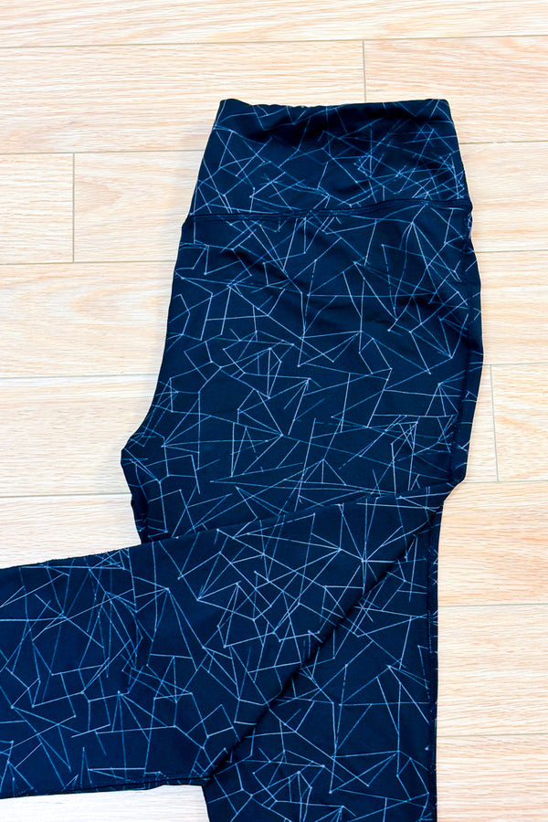 Legging sport 3/4 noir à motifs géométriques* seconde main - Eddie Bauer- La Penderie du Paradis