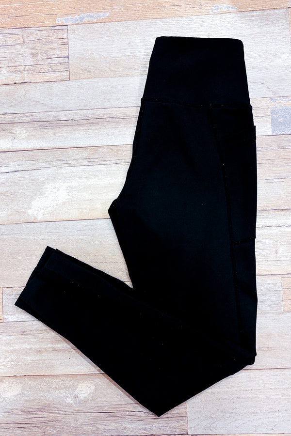 Legging noir avec poches et maille (s)-Ardene-La Penderie du Paradis 🕊