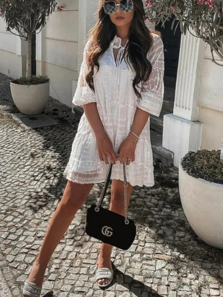 Robe blanche en dentelle fleurie* seconde main - Zara- La Penderie du Paradis