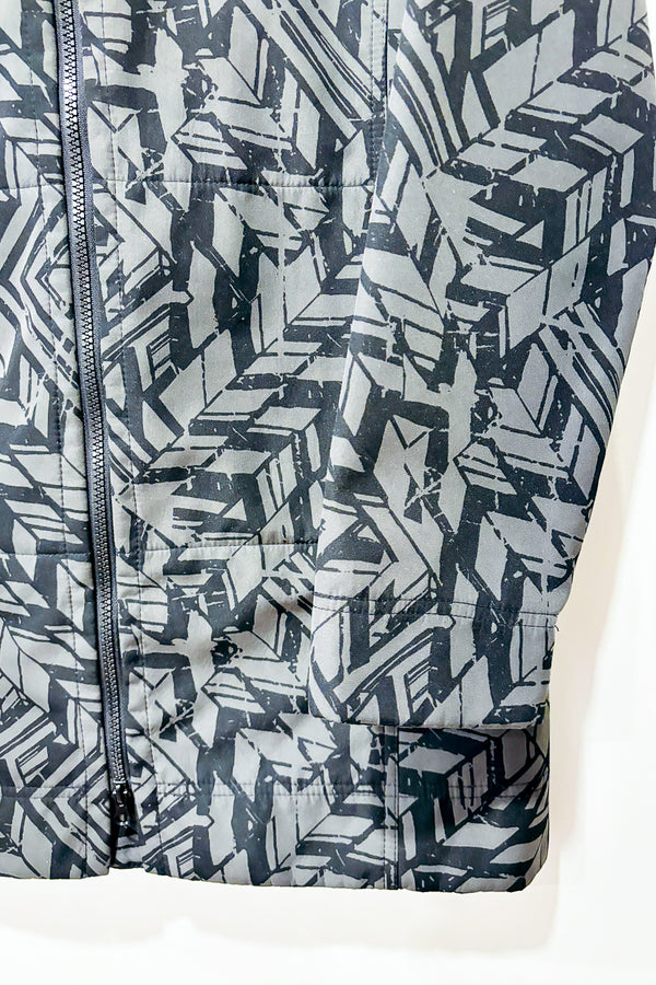 Manteau avec motifs gris et noirs intérieur en polar (m) seconde main Sirio