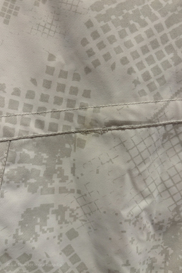 Manteau de printemps imperméable blanc et gris (xs/s) seconde main Surface