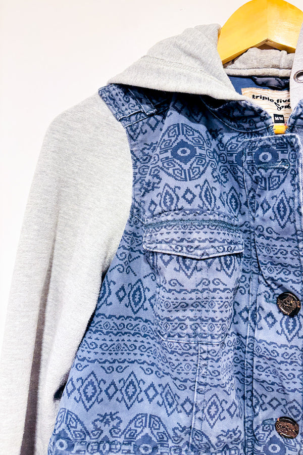 Manteau bleu en jeans et coton ouaté seconde main - Triple Five Soul- La Penderie du Paradis