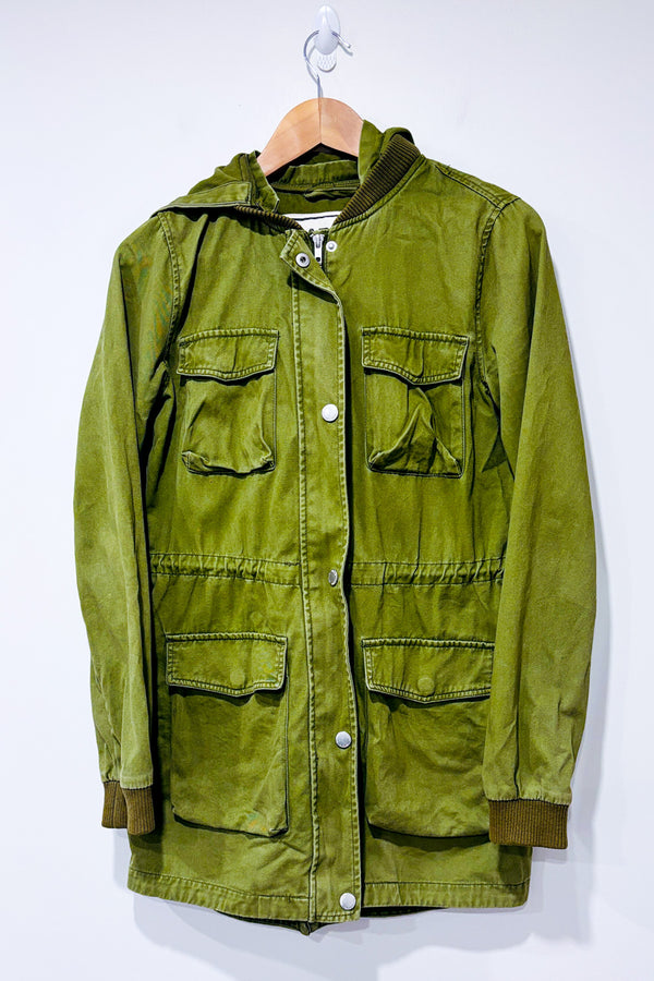 Manteau cargo kaki à capuchon seconde main - Garage- La Penderie du Paradis