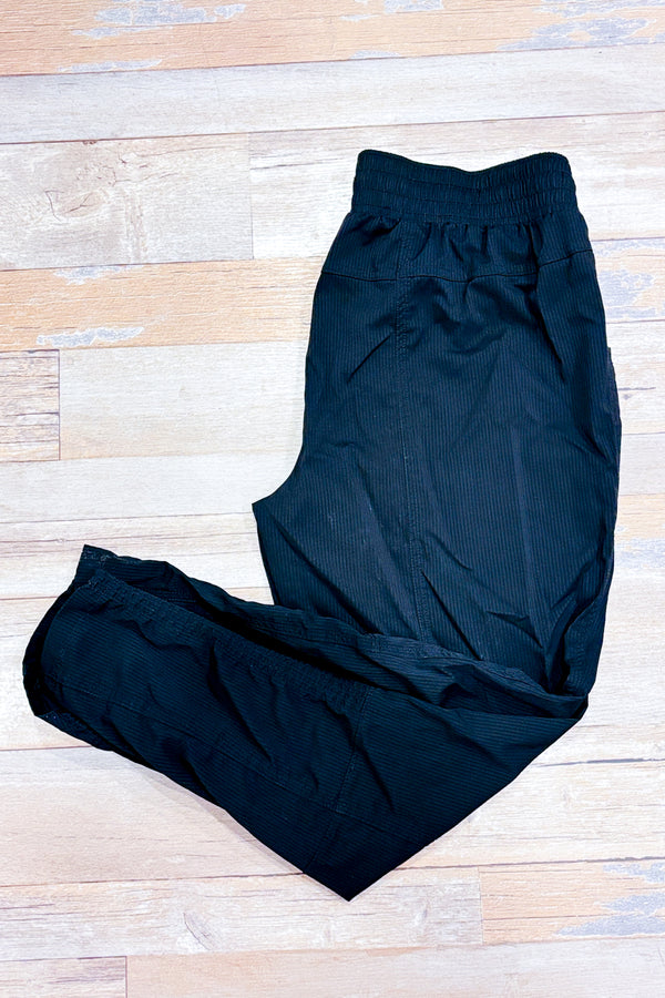 Pantalon noir à rayures (m)-Denver Hayes-La Penderie du Paradis 🕊