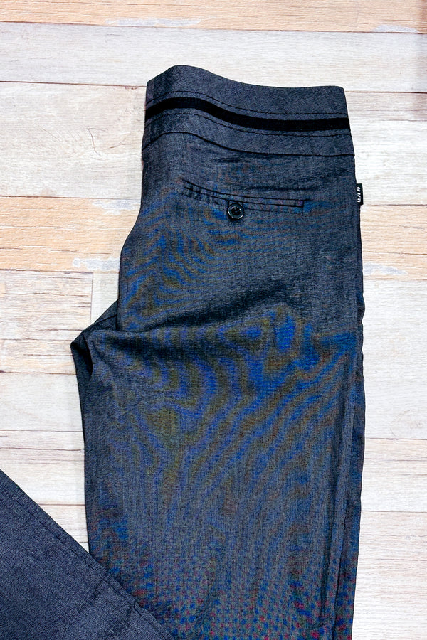 Pantalon gris à taille basse et jambe évasée (s)-HKR Collections-La Penderie du Paradis 🕊