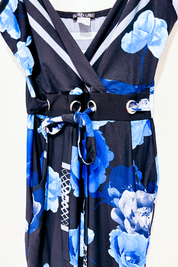 Jumpsuit cache-coeur noir et bleu fleuri (s)*-Venus-La Penderie du Paradis 🕊