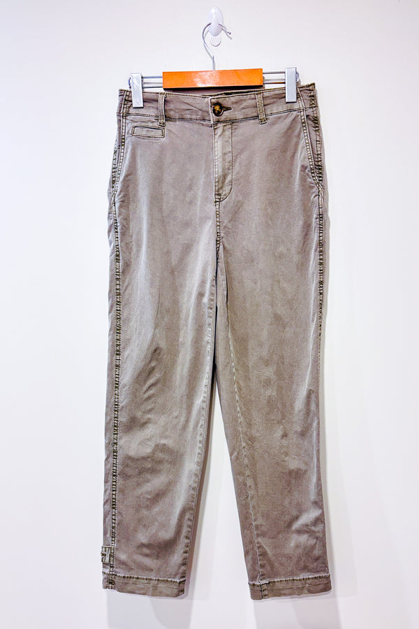 Pantalon utility kaki à taille haute (s)-Reitmans-La Penderie du Paradis 🕊