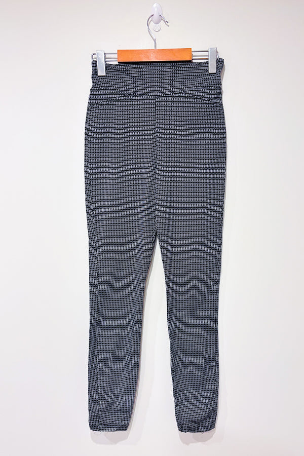 Pantalon noir et blanc à motifs jambe étroite (s)-Tag-La Penderie du Paradis 🕊