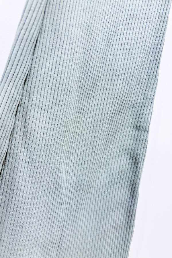 Pantalon lounge kaki côtelé à jambe ample (s)-H&M-La Penderie du Paradis 🕊