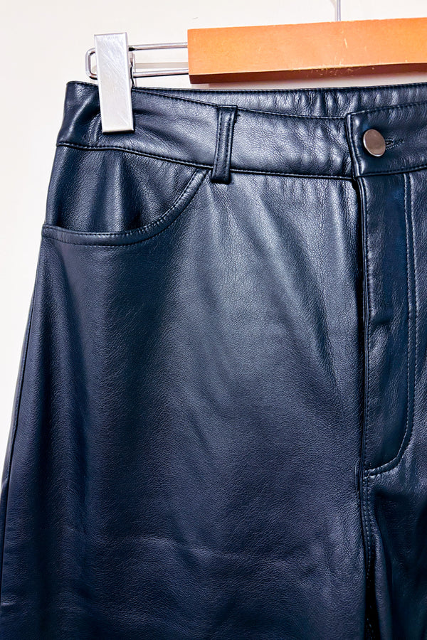 Pantalon noir faux cuir à taille haute (s)*-Dynamite-La Penderie du Paradis 🕊