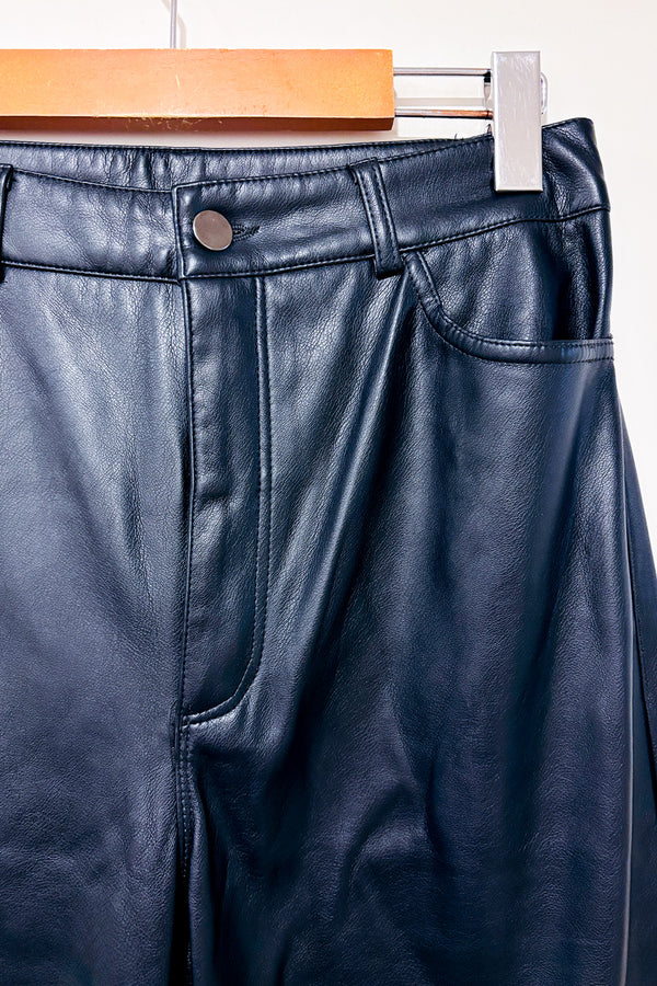 Pantalon noir faux cuir à taille haute (s)*-Dynamite-La Penderie du Paradis 🕊